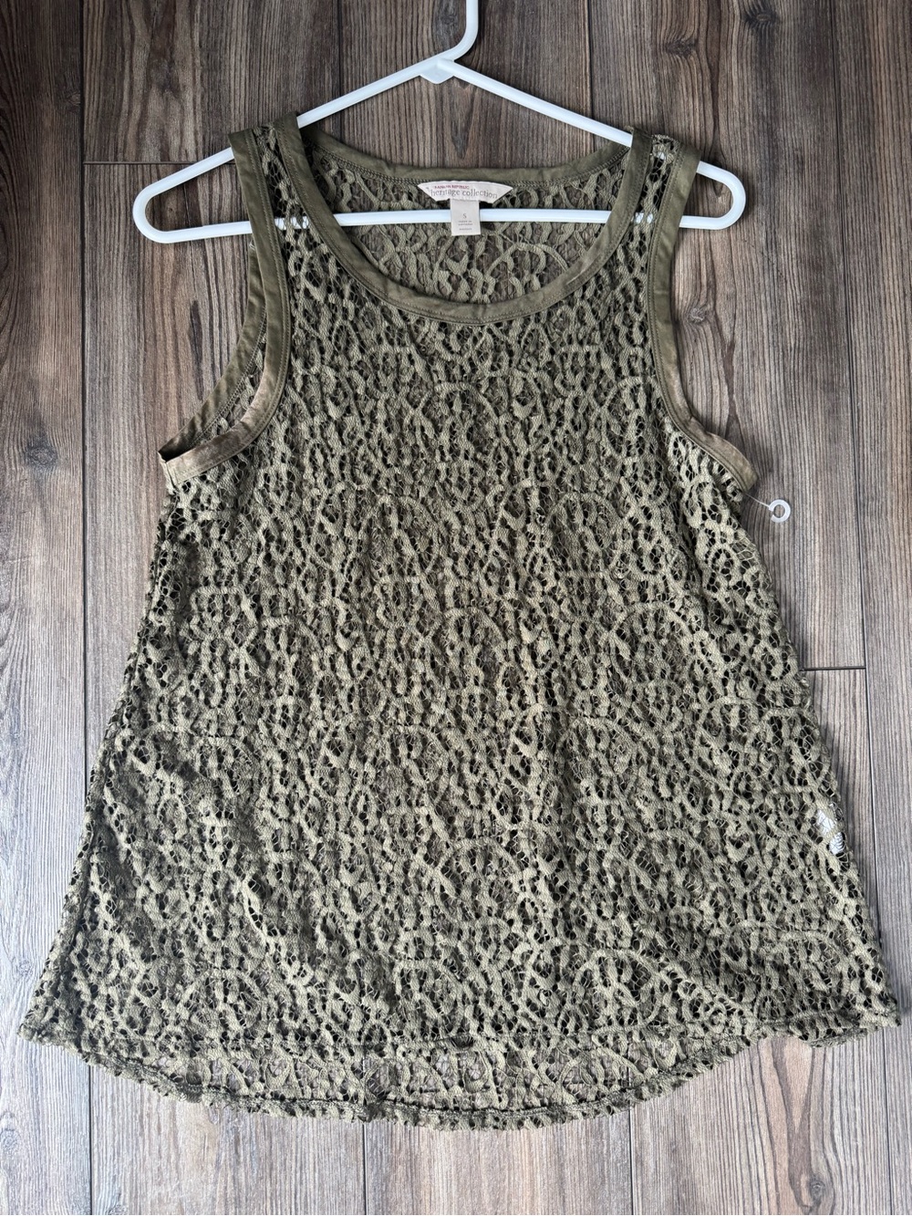 Banana Republic Heritage Collection Olive Green Tank Top Women - S